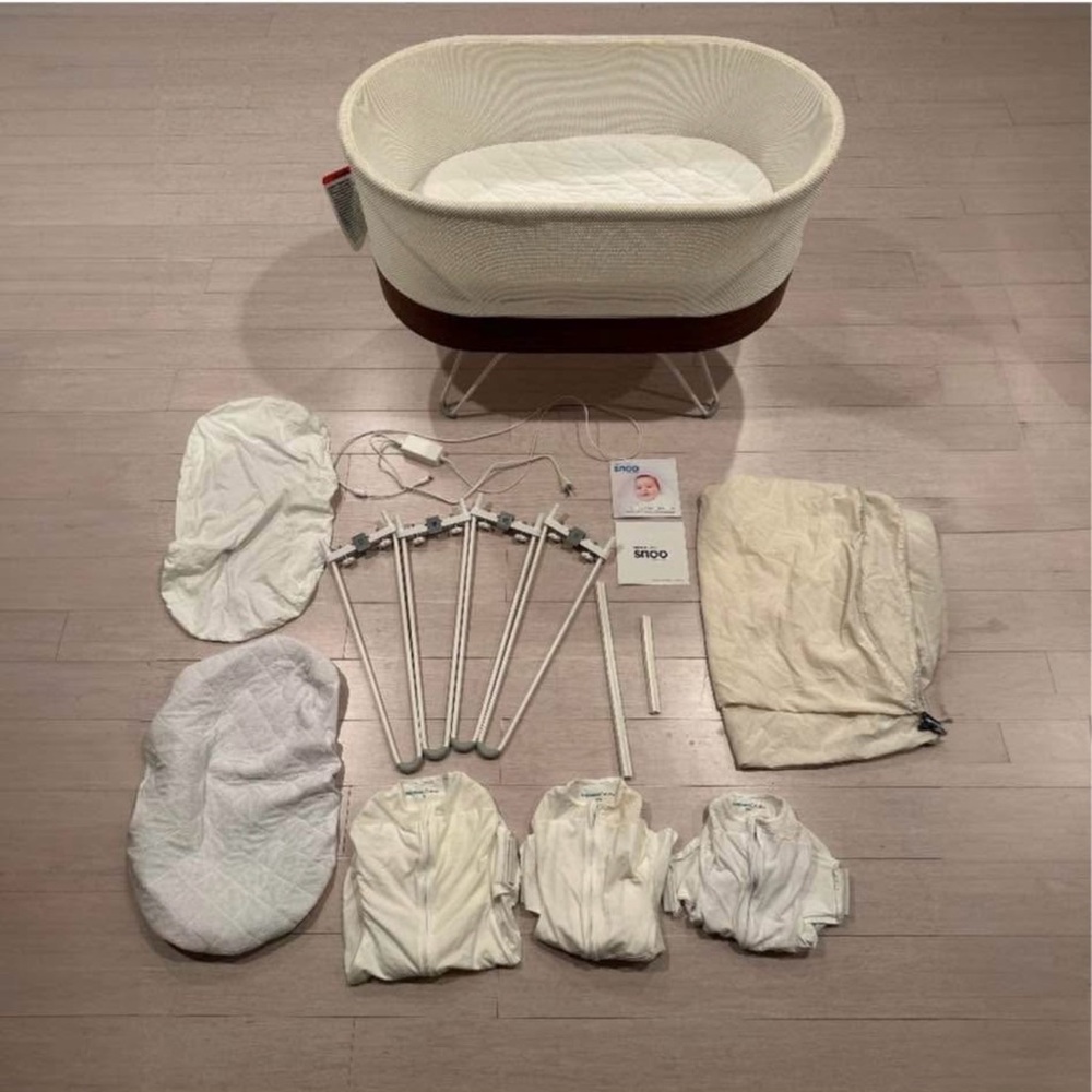 Snoo smart bassinet